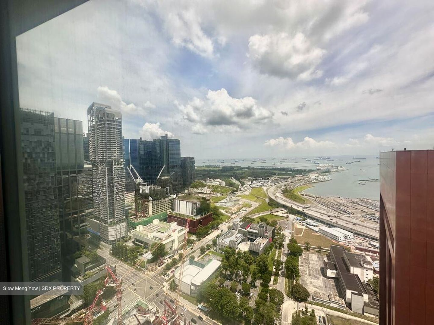 Sbf Center (D1), Office #496029071